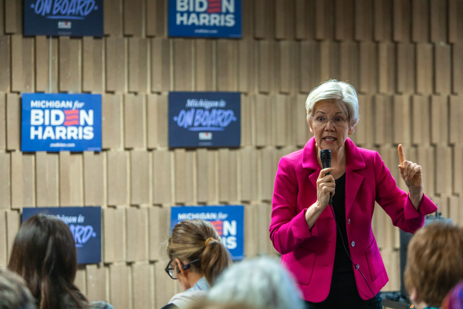 Sen Elizabeth Warren campaigns for President Joe Biden ‘a 2024 re-election campaign in Michiogan.